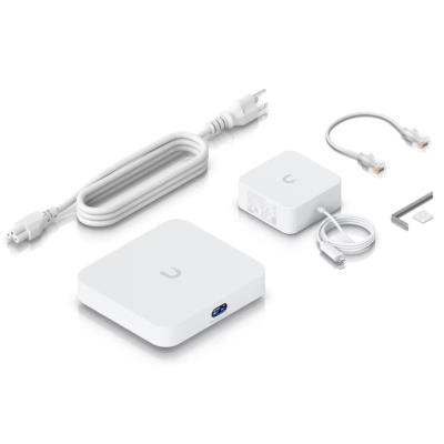 Ubiquiti UniFi Cloud Gateway Max - Router, Full UniFi OS, IPS/IDS, 5x 2.5GbE, 512 GB NVMe SSD