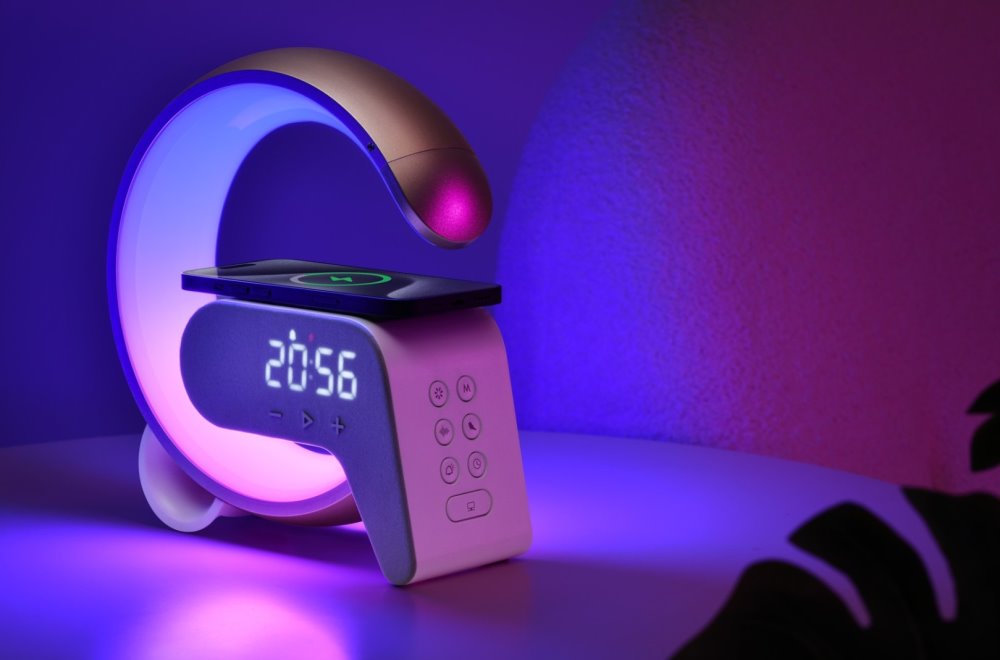 IMMAX LED relaxační lampička FLAMINGO/ Qi nabíjení/ budík/ RGB/ 300lm/ USB výstup/ BT 5.1/ zlatá
