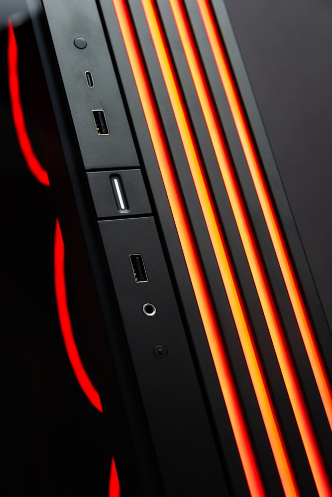 HAL3000 Herní sestava MČR 2025 / AMD Ryzen 9 9950X3D/ 64GB DDR5/ RTX 5090/ 4TB PCIe4 SSD/ WiFi/ W11