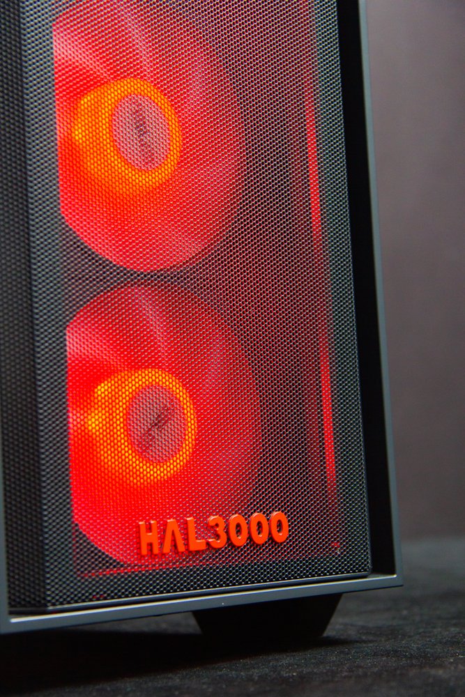 HAL3000 Online Gamer / AMD Ryzen 5 7600/ 32GB DDR5/ RTX 5060/ 1TB PCIe SSD/ WiFi/ W11