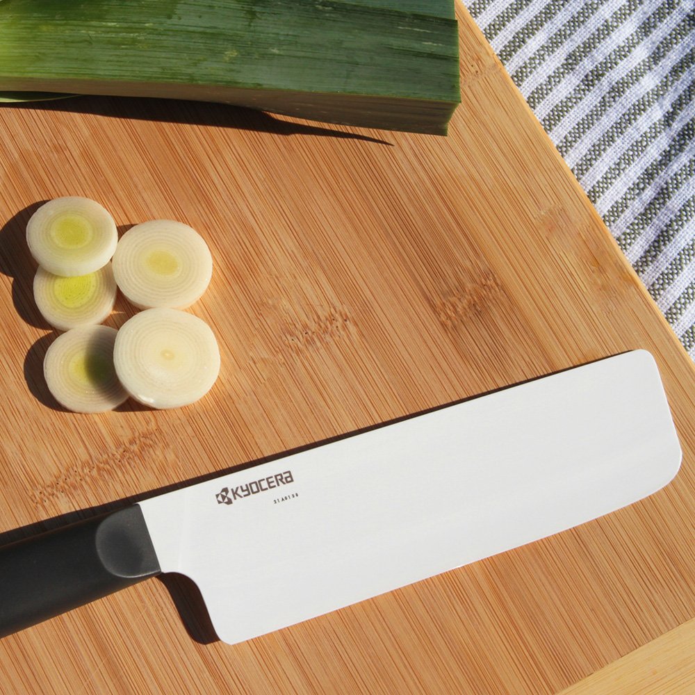 Kyocera Nůž Nakiri 15 cm, bílá čepel, černá rukojeť