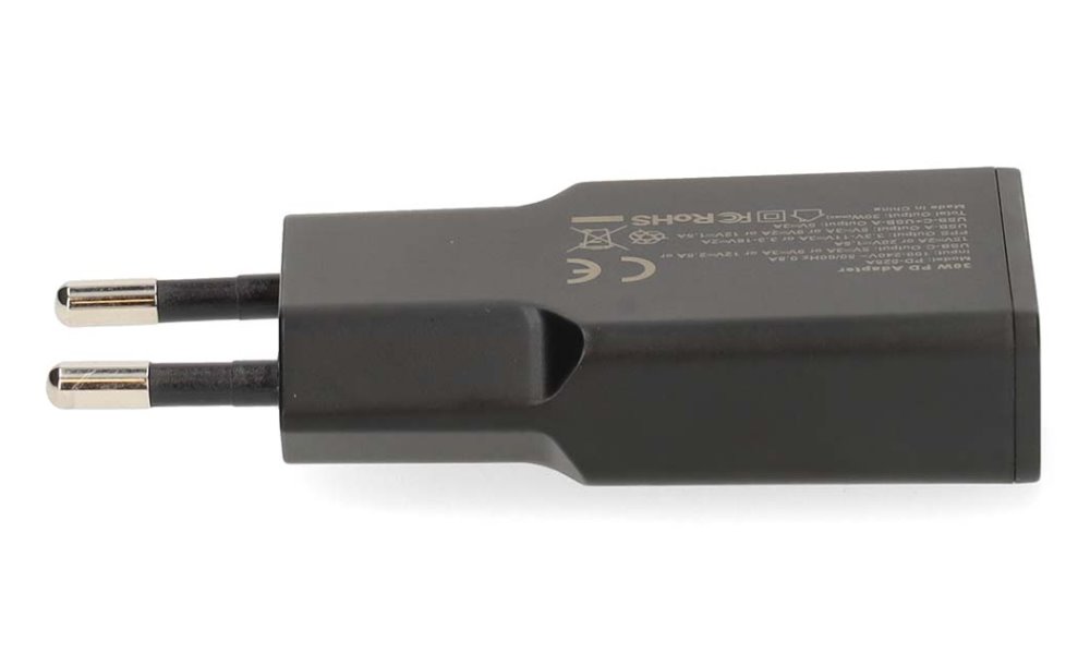 NEDIS síťová nabíječka/ 20 W/ PD 3.0/ rychlé nabíjení/ 1.5 / 2.0 / 2.22 / 3.0 A/ USB-A/ USB-C/ černá/ kabel 1,5m