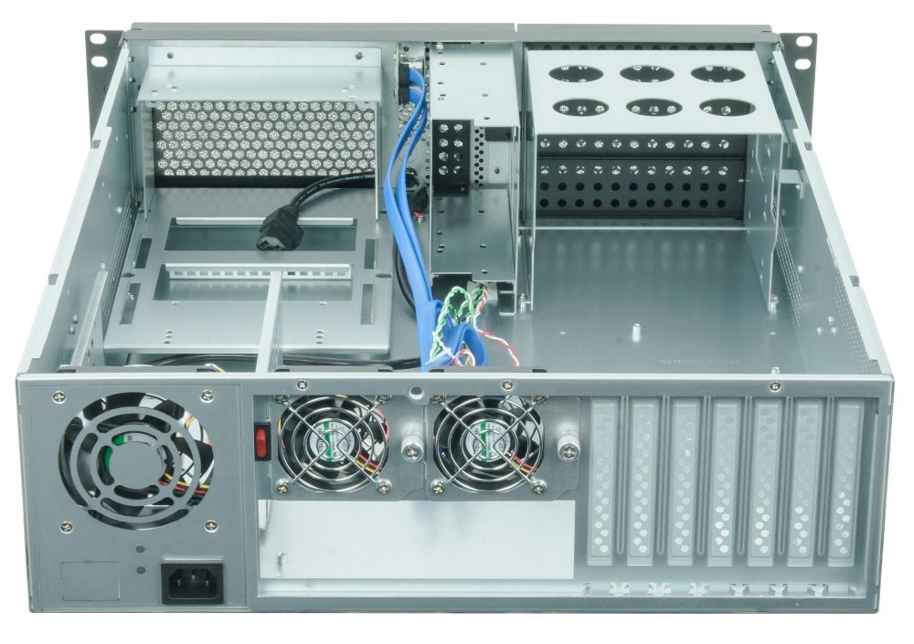 CHIEFTEC skříň Rackmount 3U / ATX/mATX / UNC-310A-B-500BDF / 500W