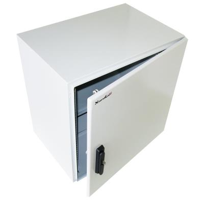XtendLan Venkovní rozvaděč pro 19", 12U, hloubka 420mm, IP55, 3-bodový zámek, šedý