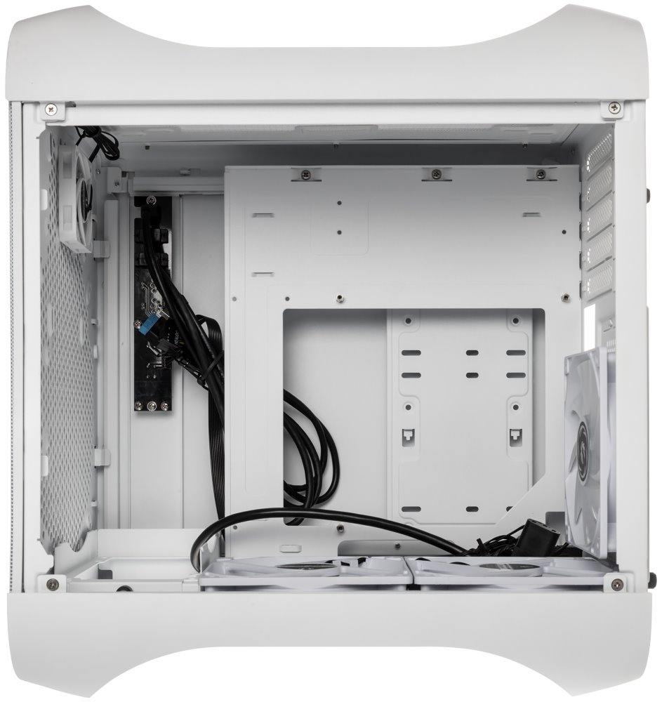BitFenix skříň Prodigy M 2022 / mATX / 1x60mm +3x120mm ARGB fan / 2xUSB 3.0 / tvrzené sklo / bílá
