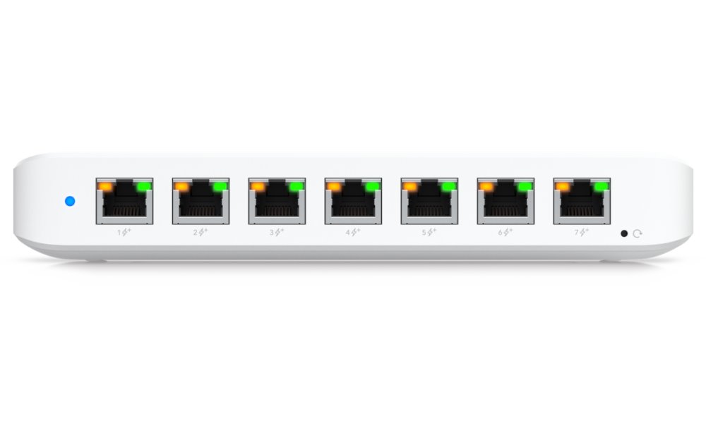Ubiquiti UniFi Switch Ultra 210W - 8x GbE, 1x PoE++ In, 7x PoE+ Out (PoE budget 202W)
