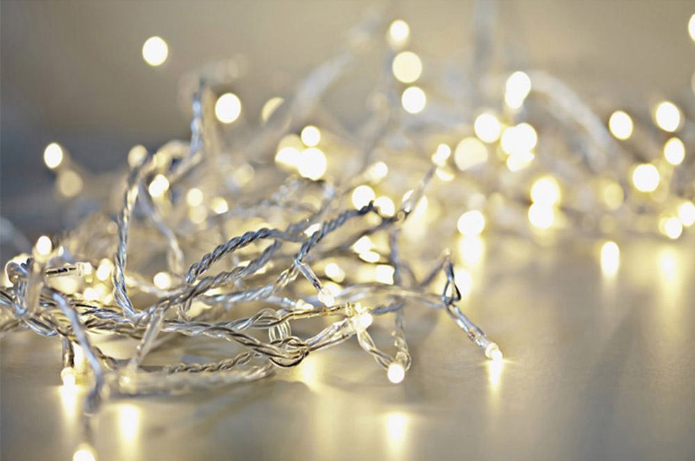 COLORWAY LED řetěz/ vnitřní / 50 LED / délka 5m / teplá bílá/ 8 funkcí/ napájení USB