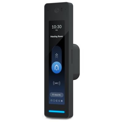 Ubiquiti UniFi Access G3 Reader Pro B - Přístupová NFC čtečka s kamerou, dotykový displej, krytí IP55, PoE, černá